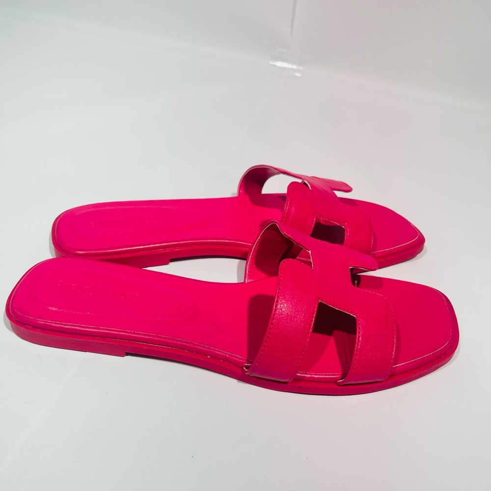 Women's Pink Slide Sandals